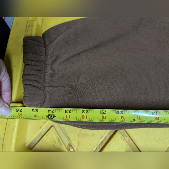 Sweats - Picture 3 of 4